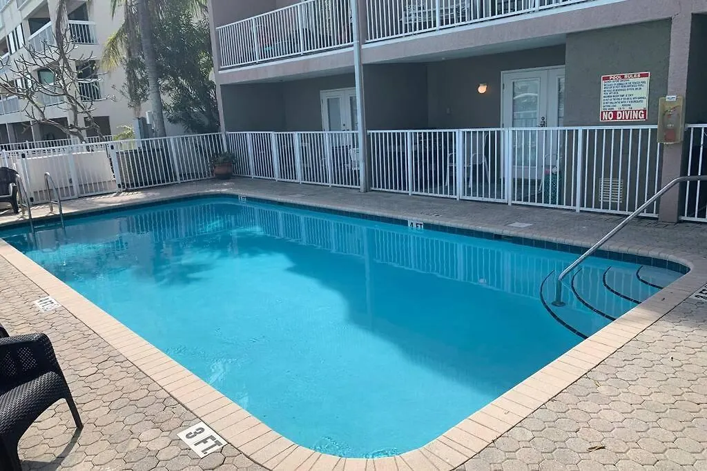 Luxury And Spacious Waterside Getaway Clearwater Beach United States