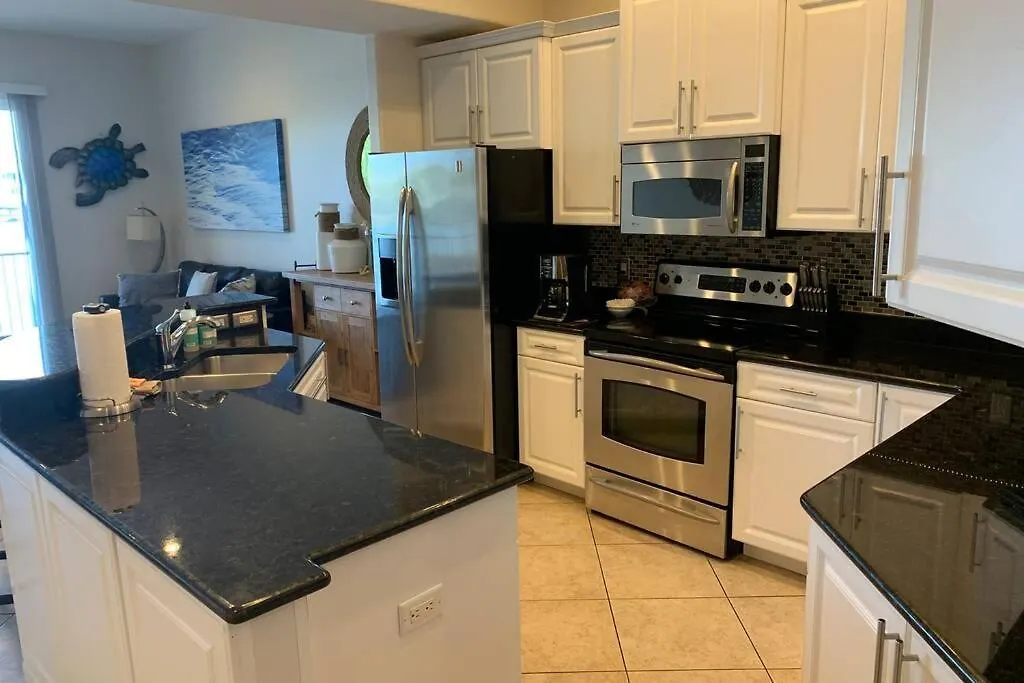 Luxury And Spacious Waterside Getaway Clearwater Beach 0*,  United States